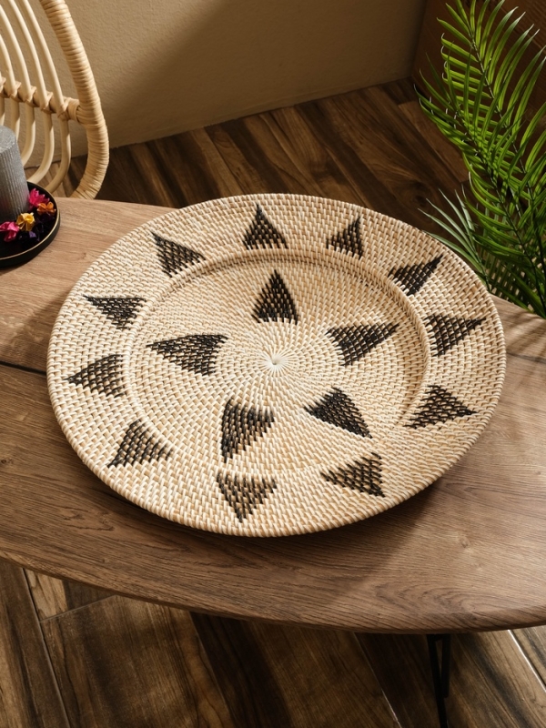 Тарелка декоративная плетеная ротанг "Узор 3", 50х50х5 см