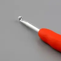 Крючок для вязания, с силиконовой ручкой, d=4.5 мм, 14 см, красный