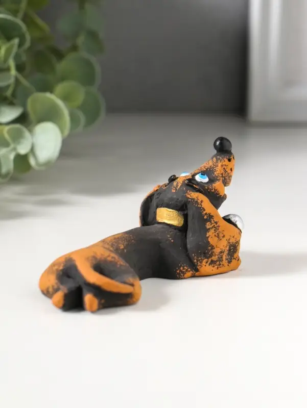 Фигурка &laquo;Такса с костью&raquo;, 4.6&times;4.5&times;10.6 см