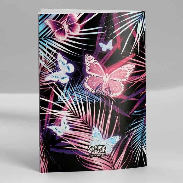 Подарочный набор блокнот-раскраска, трафарет, наклейки и восковые мелки Подарочный набор блокнот-раскраска, трафарет, наклейки и восковые мелки "С 8 марта"