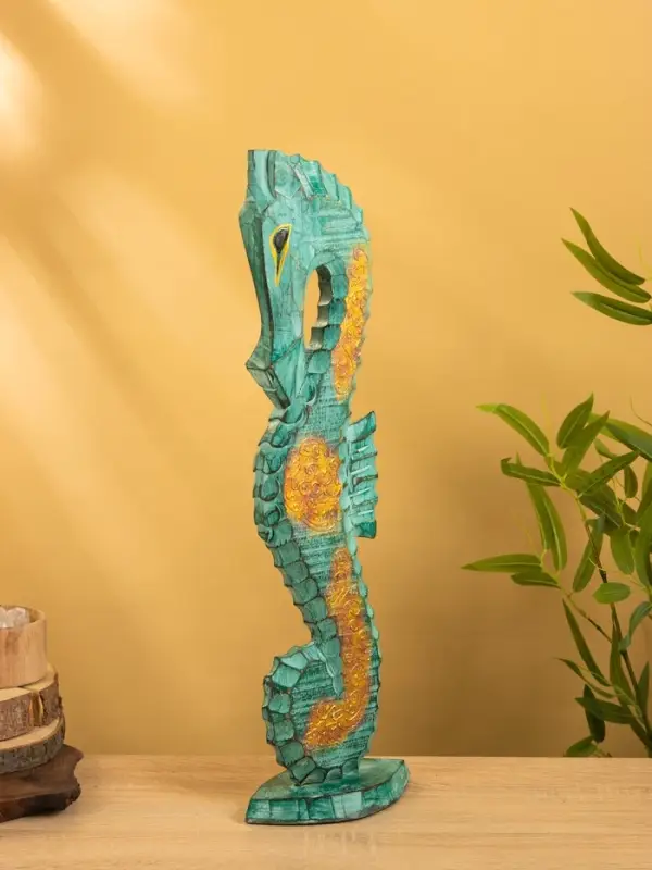 Сувенир интерьерный  Сувенир интерьерный "Морской конь" 18х9х60 см, дерево, цв. зелёный