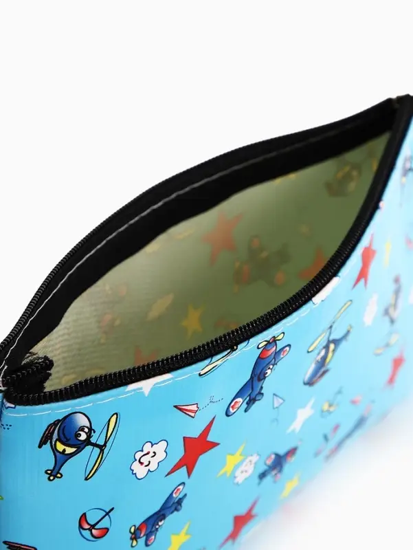 Косметичка-пенал на молнии, плоская, с рисунком, голубая