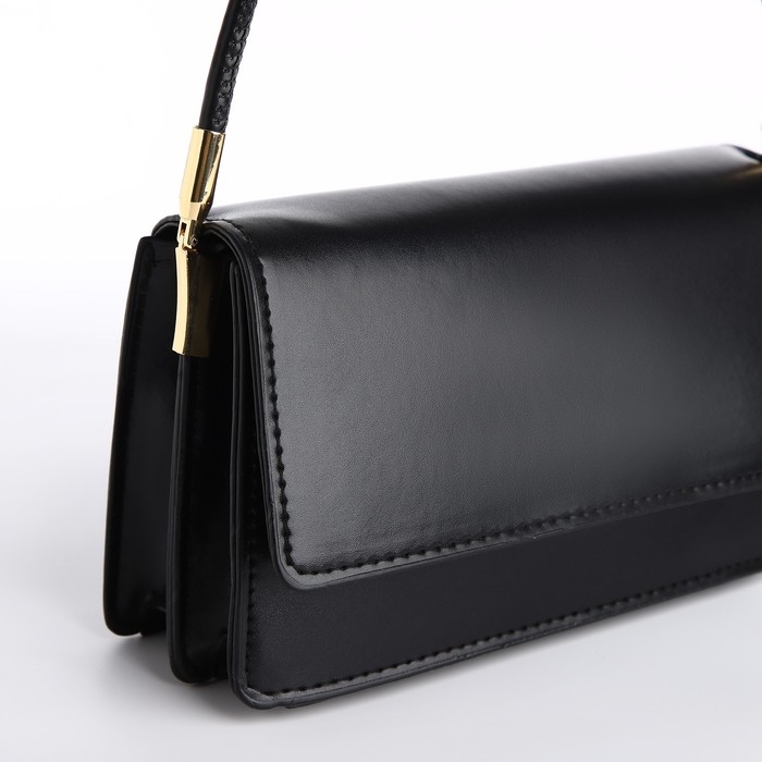 Сумка женская на клапане, 24х13х8 см, цвет чёрный Сумка женская на клапане, 24х13х8 см, цвет чёрный