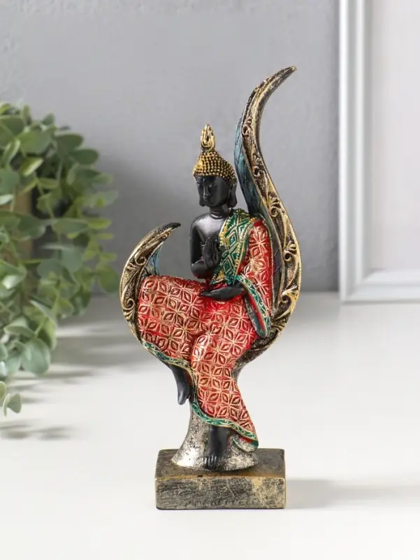 Сувенир полистоун "Будда в ярком одеянии на листе" 4х8,2х19,5 см