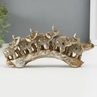 Сувенир полистоун "Пять слонов на камне в попонах с бахромой" 11х24,5х4,5 см