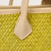 Сумка плетёная на застёжке из пандана, 41&times;16&times;50 см, жёлто-белая