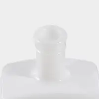 Ваза "Кролик" белая