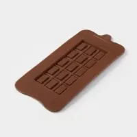 Форма для шоколада Доляна «Шоколатье», силикон, 25×11.5×0.5 см, 15 ячеек, коричневая