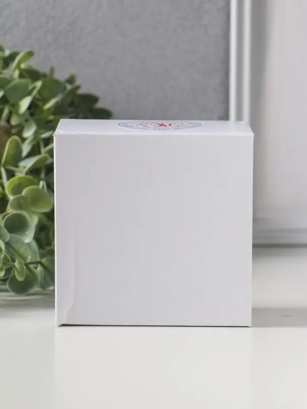 Сувенир полистоун "Зайка в платьице, с пасхальным яичком" 4,8х2,8х10 см