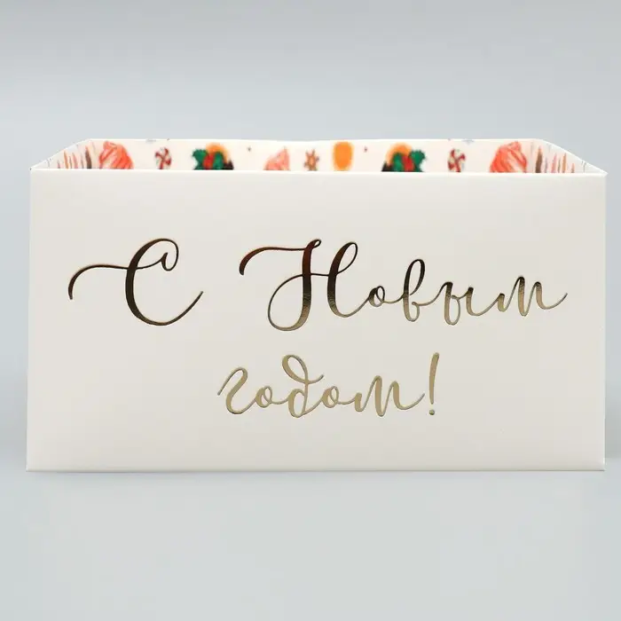 Коробка для кондитерских изделий с пластиковой крышкой «С Новым годом», 12 х 6 х 11.5 см Коробка для кондитерских изделий с пластиковой крышкой «С Новым годом», 12 х 6 х 11.5 см