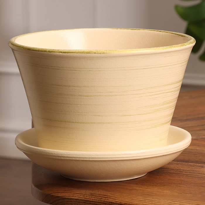 Горшок цветочный Горшок цветочный "Мессина" бежевый-золото 1,4 л