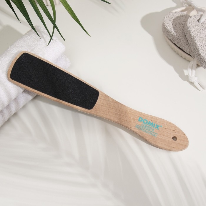 Набор, Domix: Жидкое лезвие-кератолитик для локального применения 250 мл + терка Набор, Domix: Жидкое лезвие-кератолитик для локального применения 250 мл + терка