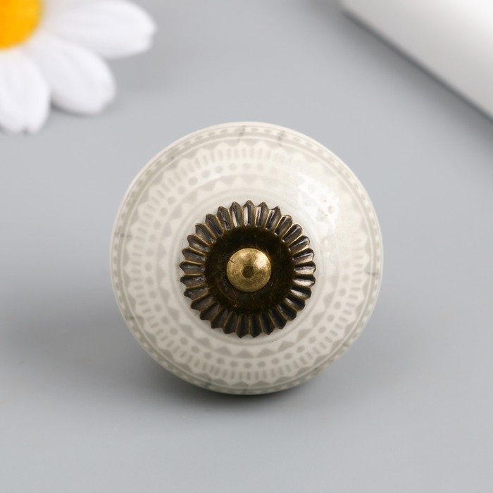 Ручка для шкатулки керамика, металл Ручка для шкатулки керамика, металл "Геометрический узор" бело-серая 4,1х4,1х6 см