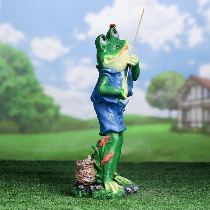 Садовая фигура  Садовая фигура "Лягушонок рыбак" 12х18х40см