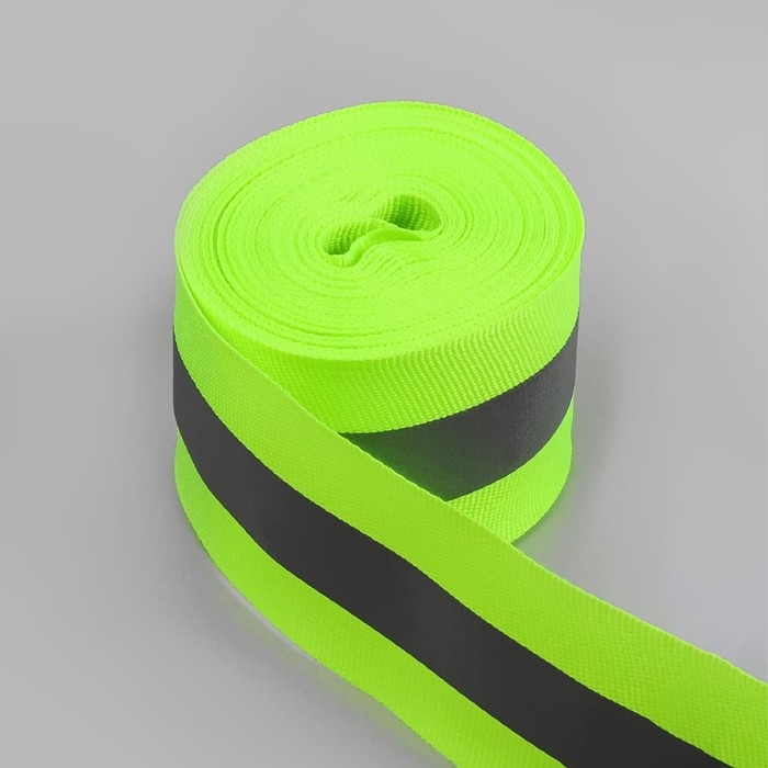 Светоотражающая лента-стропа, 40 мм, 5 ± 1 м, цвет салатовый Светоотражающая лента-стропа, 40 мм, 5 ± 1 м, цвет салатовый