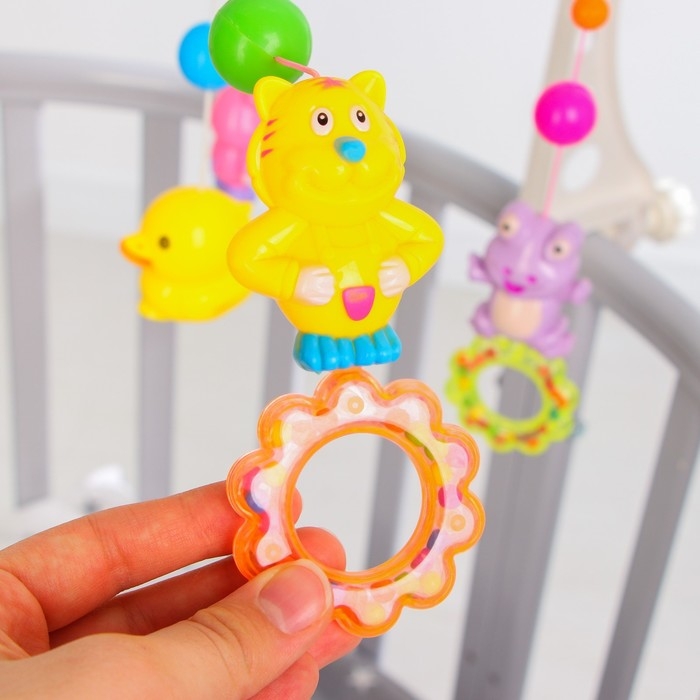 Мобиль музыкальный на кроватку «Домик. Зверятки погремушки №2», заводной, Крошка Я Мобиль музыкальный на кроватку «Домик. Зверятки погремушки №2», заводной, Крошка Я