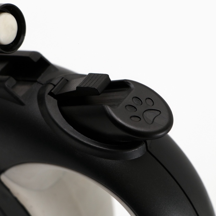 Рулетка «Косточка» с фонарем и отсеком для пакетов, 4,5 м, вес животного до 20 кг, черная Рулетка «Косточка» с фонарем и отсеком для пакетов, 4,5 м, вес животного до 20 кг, черная