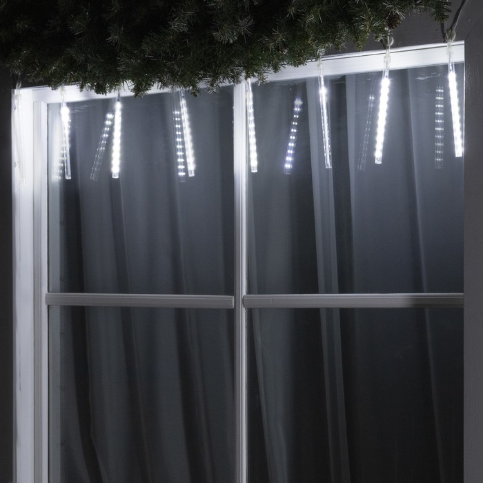 Гирлянда «Сосульки» 2.4 × 0.2 м, IP44, прозрачная нить, 96 LED, свечение белое с эффектом стекания, 12 В