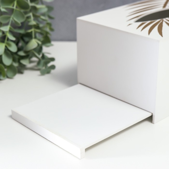 Шкатулка МДФ для салфеток Шкатулка МДФ для салфеток "Золотой олень" белая 10х13х20 см