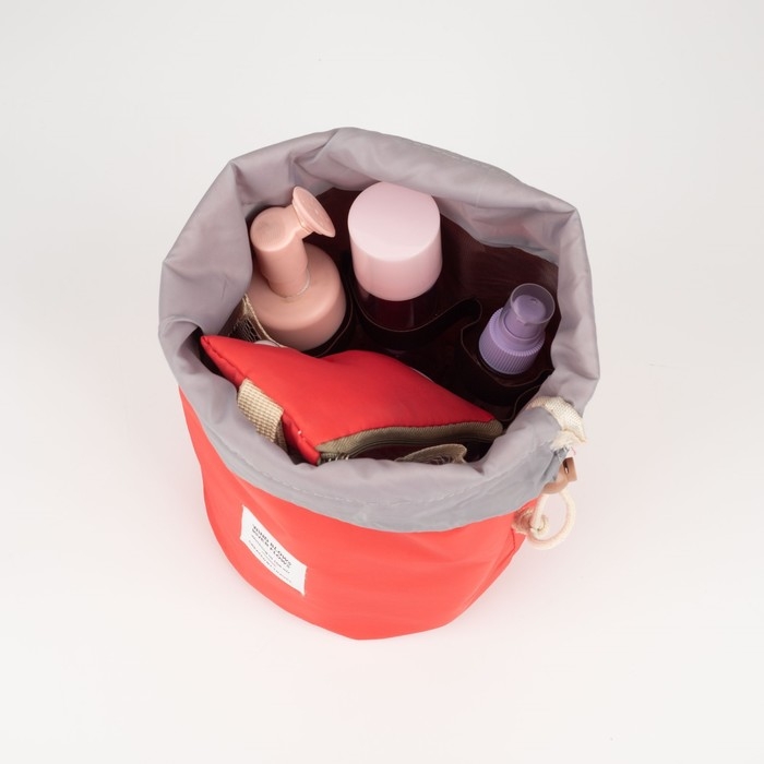 Косметичка на шнурке, с кошельком, цвет красный Косметичка на шнурке, с кошельком, цвет красный