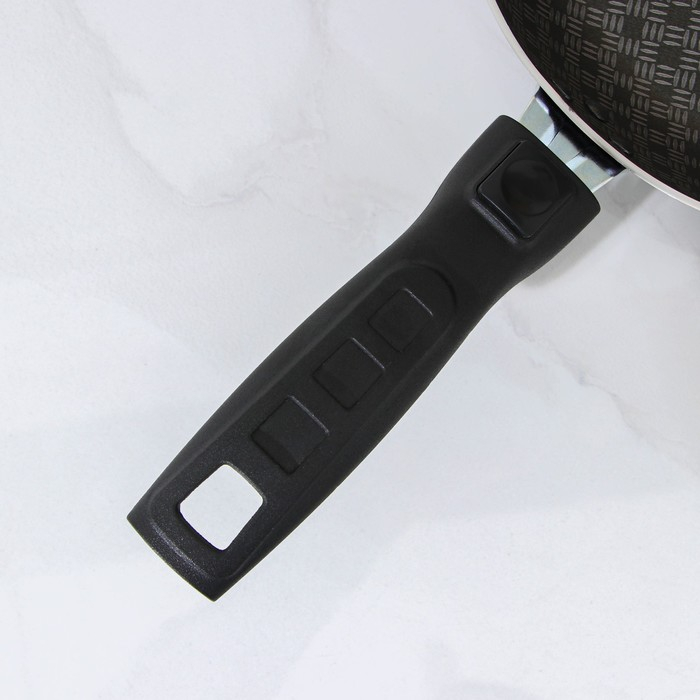 Сковорода «Хозяюшка», d=20 см, съёмная ручка, стеклянная крышка, антипригарное покрытие, цвет бордовый Сковорода «Хозяюшка», d=20 см, съёмная ручка, стеклянная крышка, антипригарное покрытие, цвет бордовый