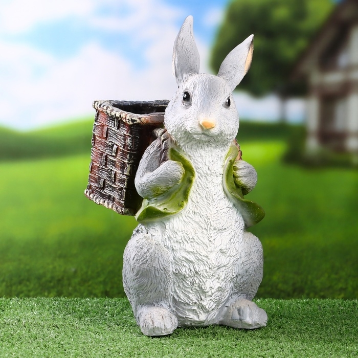 Фигурное кашпо  Фигурное кашпо "Заяц с корзиной" серый, 19х14х32см