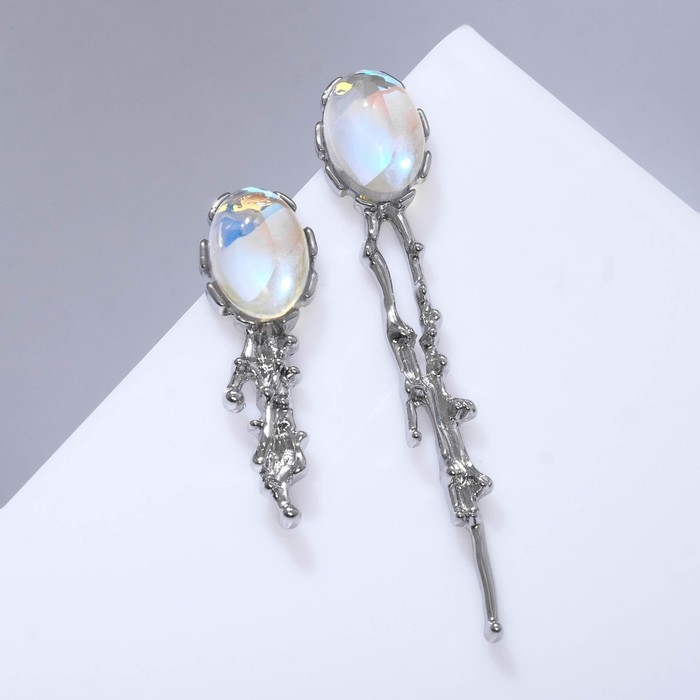 Серьги под натуральный камень «Зеркало» с лунным камнем, цвет радужный в серебре Серьги под натуральный камень «Зеркало» с лунным камнем, цвет радужный в серебре