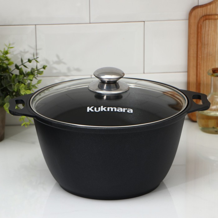 Кастрюля «Традиция», 4 л, 32×26.5×14.3 см, антипригарное покрытие, цвет чёрный Кастрюля «Традиция», 4 л, 32×26.5×14.3 см, антипригарное покрытие, цвет чёрный