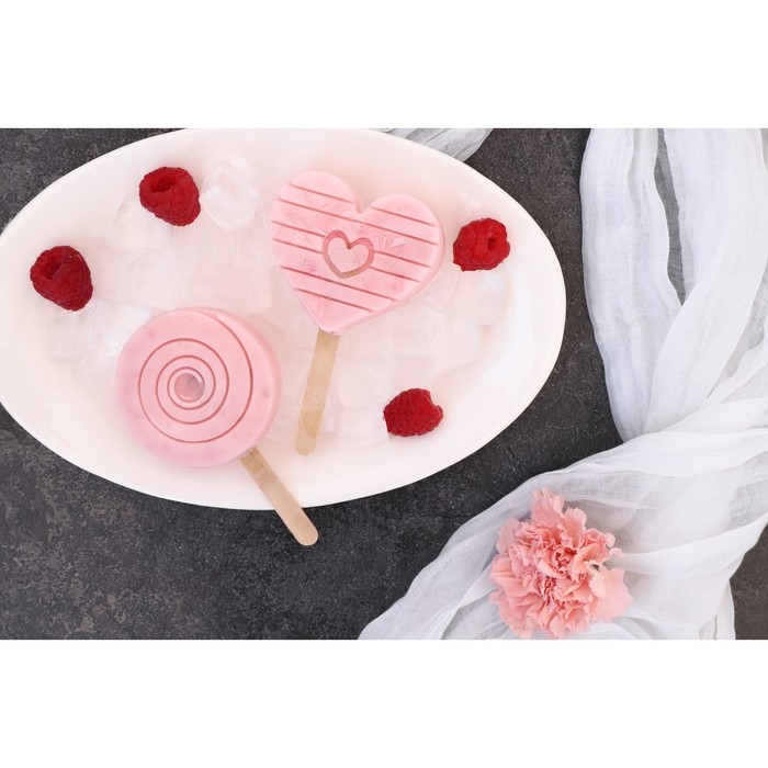 Форма для мороженого «Любовь», силикон, 19,5×11×2,5 см, 2 ячейки, с крышкой и палочками (50 шт), цвет МИКС Форма для мороженого «Любовь», силикон, 19,5×11×2,5 см, 2 ячейки, с крышкой и палочками (50 шт), цвет МИКС