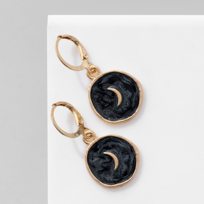 Серьги эмаль «Искусство» полумесяц, цвет чёрный в золоте Серьги эмаль «Искусство» полумесяц, цвет чёрный в золоте