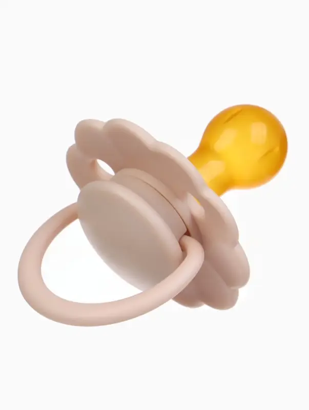 Набор классических пустышек, 2 шт., латекс, нюд/персиковый, в контейнере, от 6 мес., M&B Набор классических пустышек, 2 шт., латекс, нюд/персиковый, в контейнере, от 6 мес., M&B