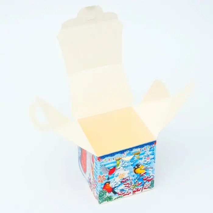 Подарочная коробка Новогодняя Домик новый «Ледяной» с анимацией 12×12×19 см Подарочная коробка Новогодняя Домик новый «Ледяной» с анимацией 12×12×19 см