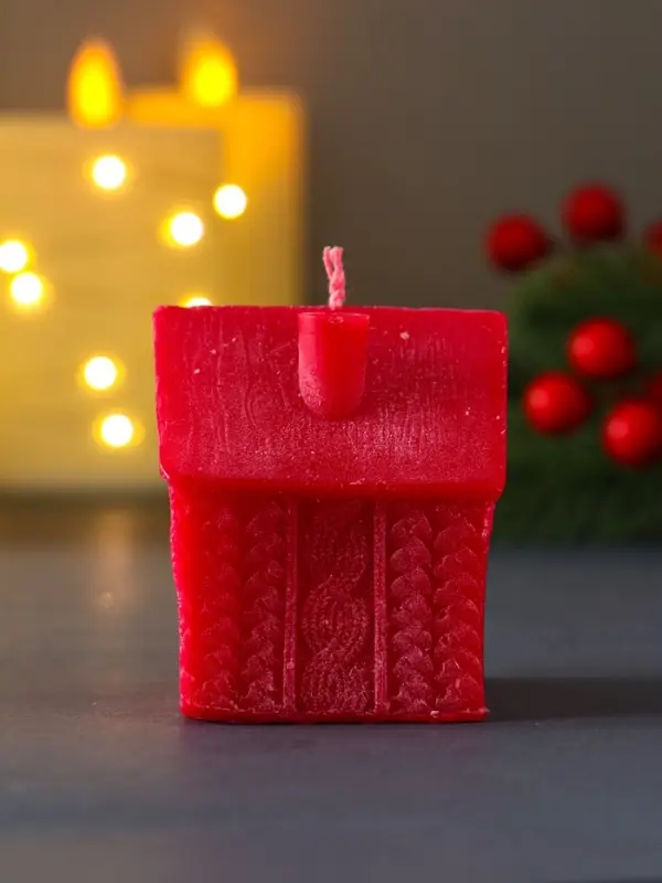 Свеча "Сканди дом вязаный" 55*60 мм, красный