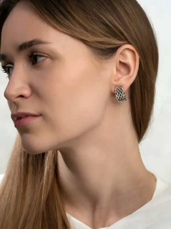 Серьги клипсы для ушей QF &laquo;Плетение&raquo;, цвет чернёное серебро