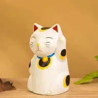 Сувенир «Кошка Неко», 6×6×11 см, дерево, белый