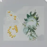 Наклейка - стразы на лицо &laquo;Крыло бабочки и белые розы&raquo;, 16&times;17 см