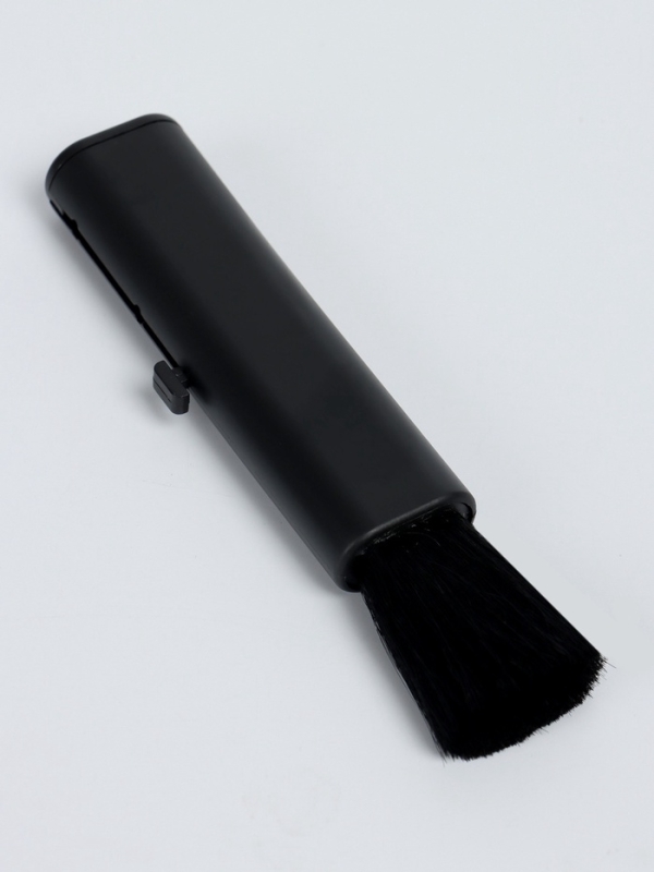 Набор автомобилиста для чистки салона, 9 предметов Набор автомобилиста для чистки салона, 9 предметов