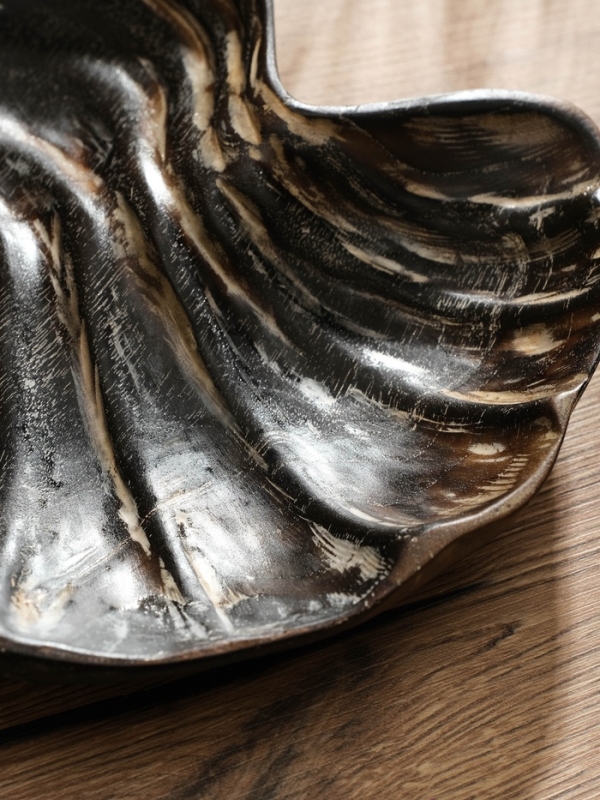 Тарелка Тарелка "Ракушка" дерево Джати, 26х23х3 см, цв. тёмно-коричневый