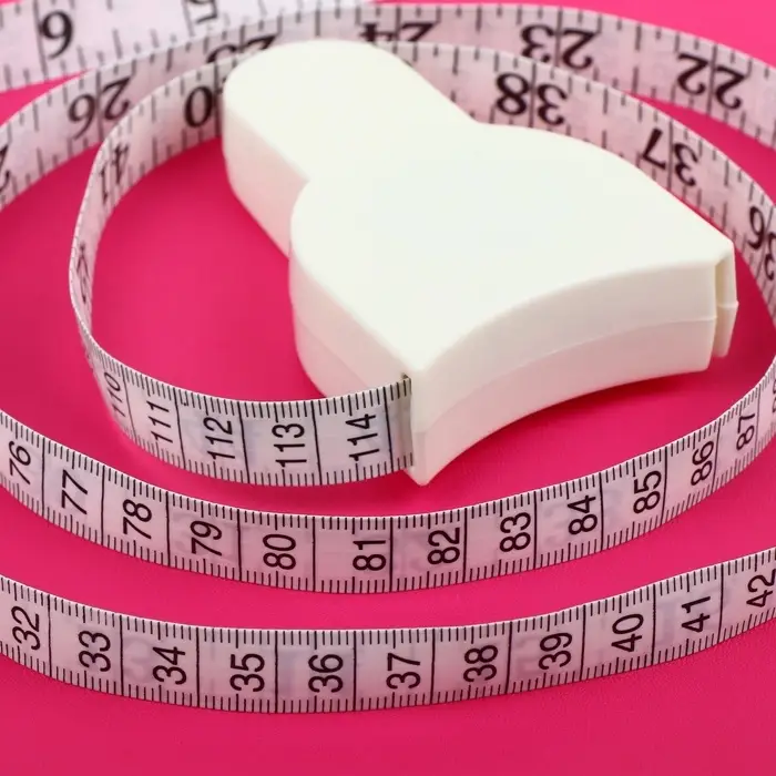 Рулетка для измерения объёмов тела портновская, 150 см (снаружи дюймы, внутри см), белая