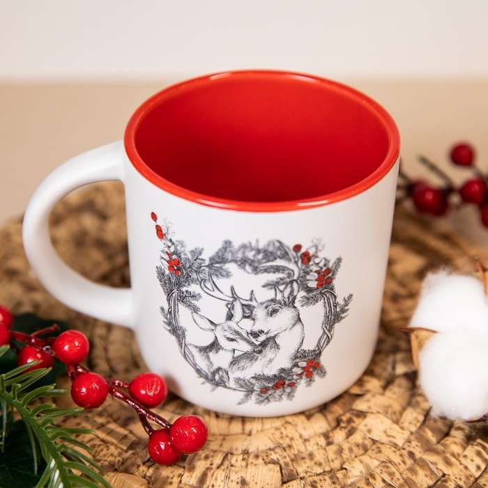 Кружка керамическая новогодняя Дорого внимание «Олени», 380 мл