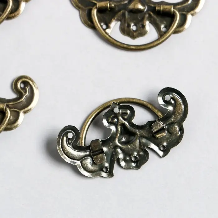 Ручка для шкатулки Ручка для шкатулки "Сибирь" 2,5х4,4 см С-203