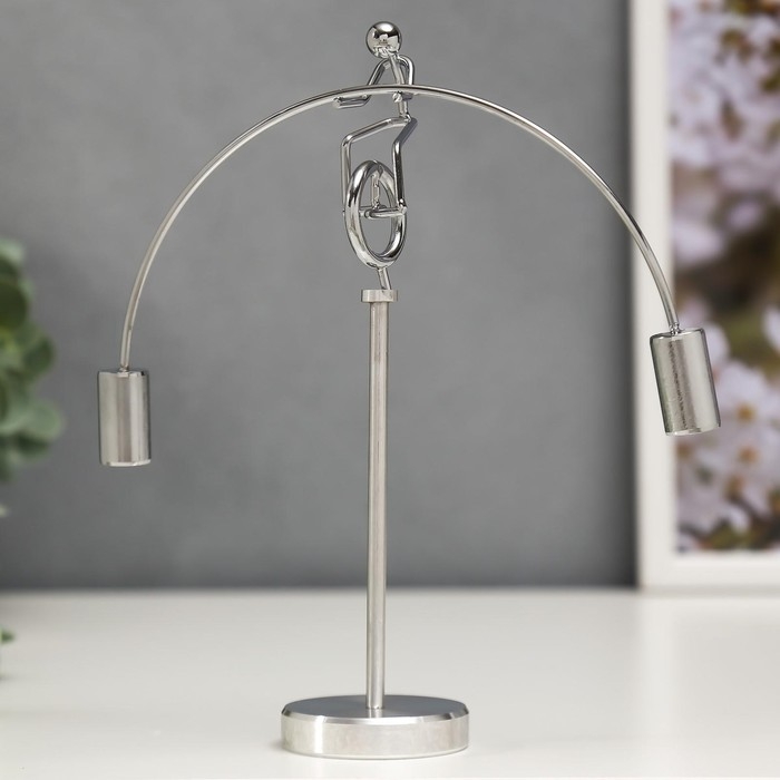 Маятник металл Маятник металл "Человечек-эквилибрист на колесе" 20,5х18х4,8 см