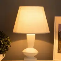 Лампа настольная RISALUX &laquo;Ваза&raquo;, 40 Вт, Е14, белая, 24&times;24&times;38 см