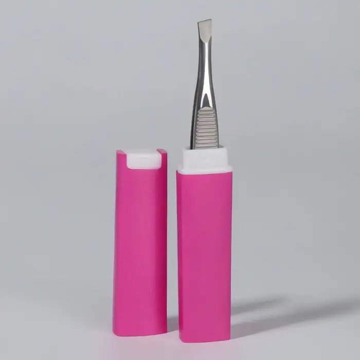 Пинцет скошенный, узкий, 9 см, в футляре, МИКС Пинцет скошенный, узкий, 9 см, в футляре, МИКС