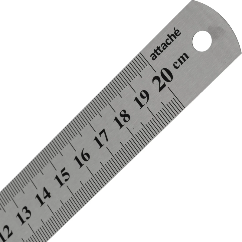 Линейка металлическая 20 см Attache