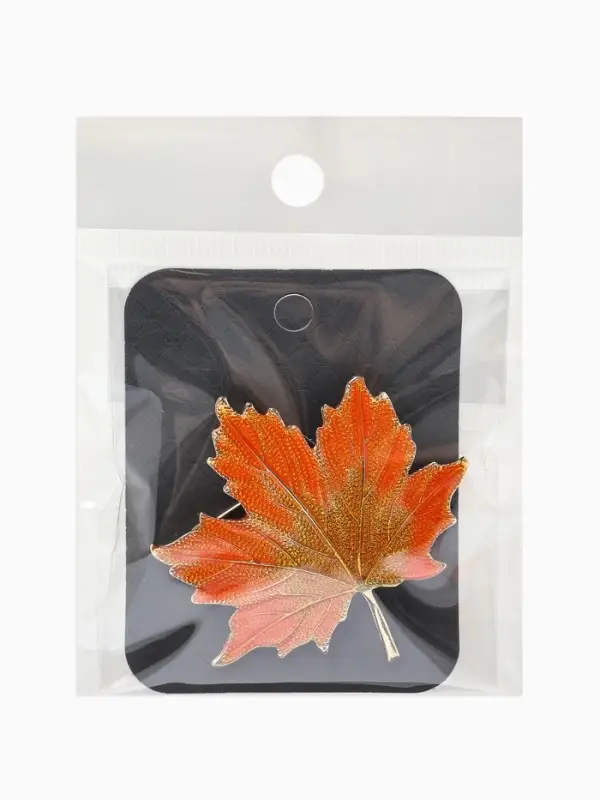 Брошь &laquo;Лист&raquo; кленовый осенний, цвет оранжевый в золоте