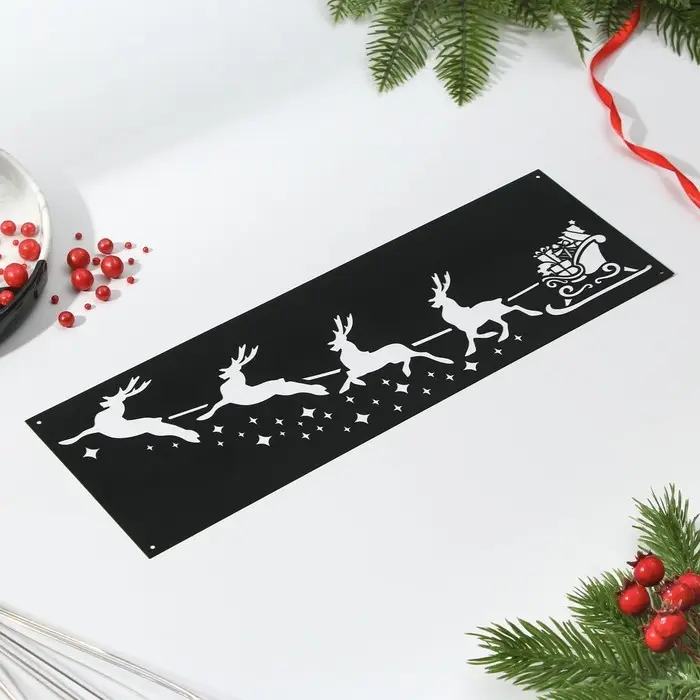 Трафарет для торта новогодний «Олени», 32×10 см, пластик