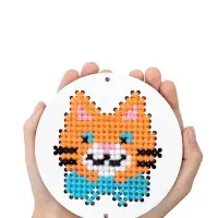 Набор для творчества. Вышивка по деревянным трафаретам "Портретная галерея"