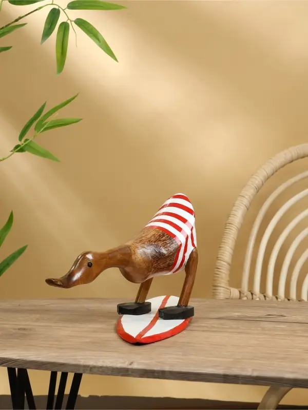 Сувенир &laquo;Утка на сёрфе&raquo;, 31 см, дерево