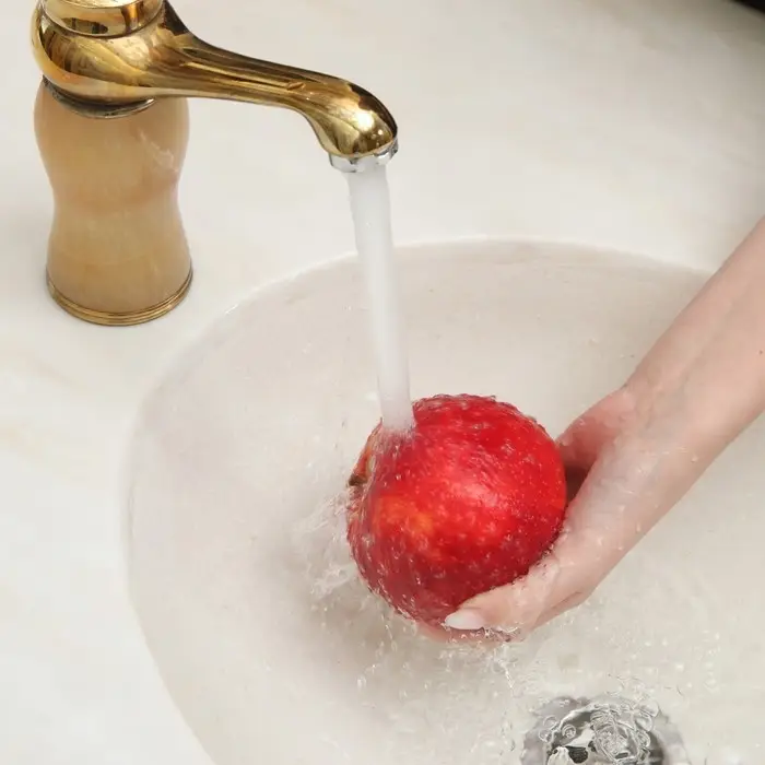 Аэратор ZEIN, наружная резьба, d=24 мм, сетка пластик, корпус пластик, цвет хром Аэратор ZEIN, наружная резьба, d=24 мм, сетка пластик, корпус пластик, цвет хром